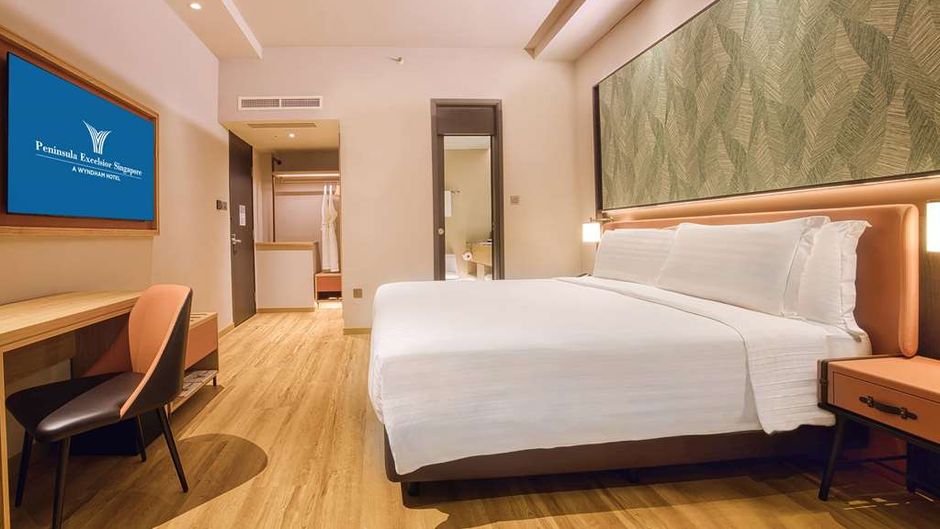 Wyndham Singapore Hotel Room