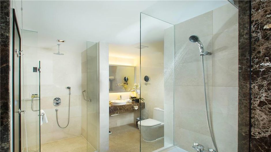 Wyndham Singapore Hotel Room