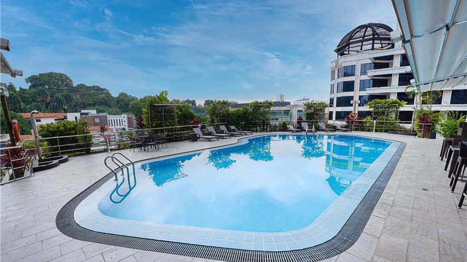 Wyndham Singapore Hotel Pool