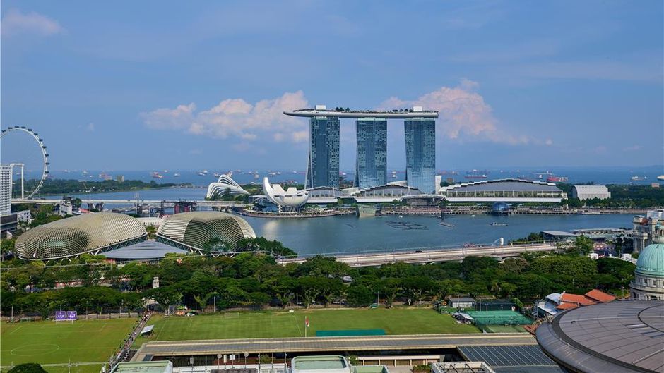 Wyndham Singapore Hotel Exterior