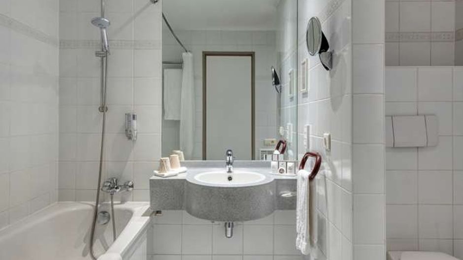 Van Der Valk Hotel Waterloo Room