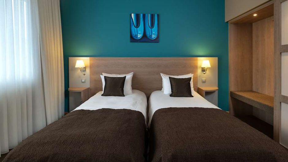 Van Der Valk Hotel Waterloo Room