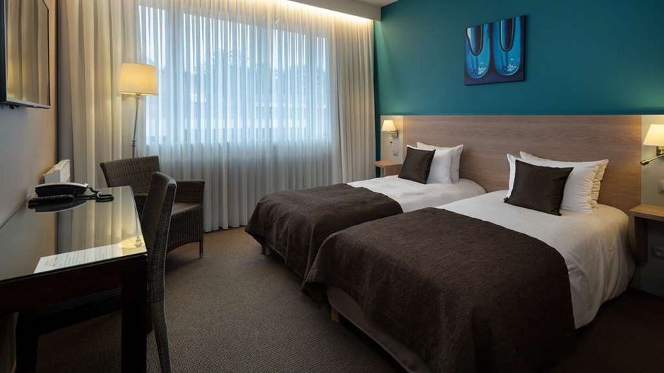 Van Der Valk Hotel Waterloo Room