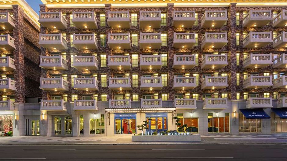 TRYP by Wyndham New Taipei Linkou Exterior