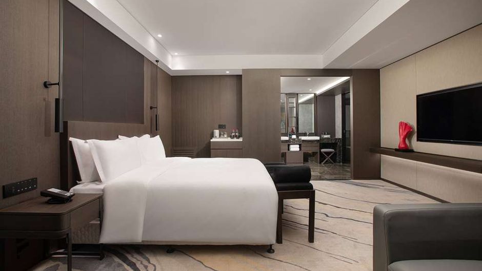 Ramada by Wyndham Bayannur Room