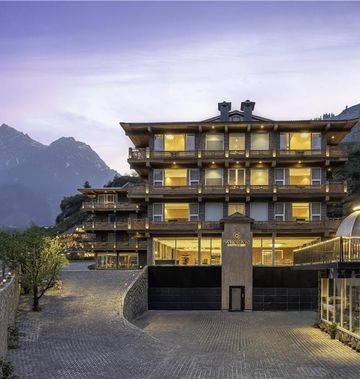 Palchan Hotel & Spa Radisson Individuals