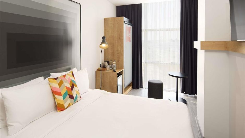 Ibis Istanbul Airport Room