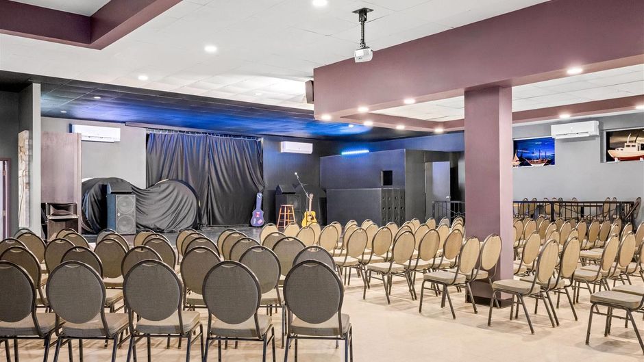 Travelodge by Wyndham Amherst Meeting