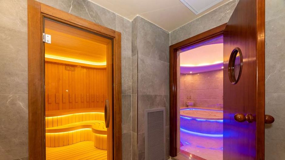 Ramada by Wyndham Istanbul Pera Spa