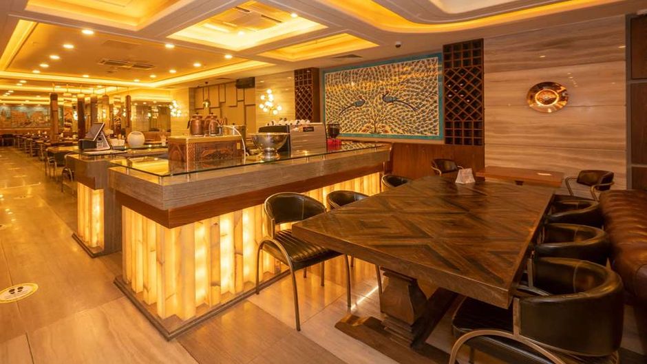 Ramada by Wyndham Istanbul Pera Restaurant