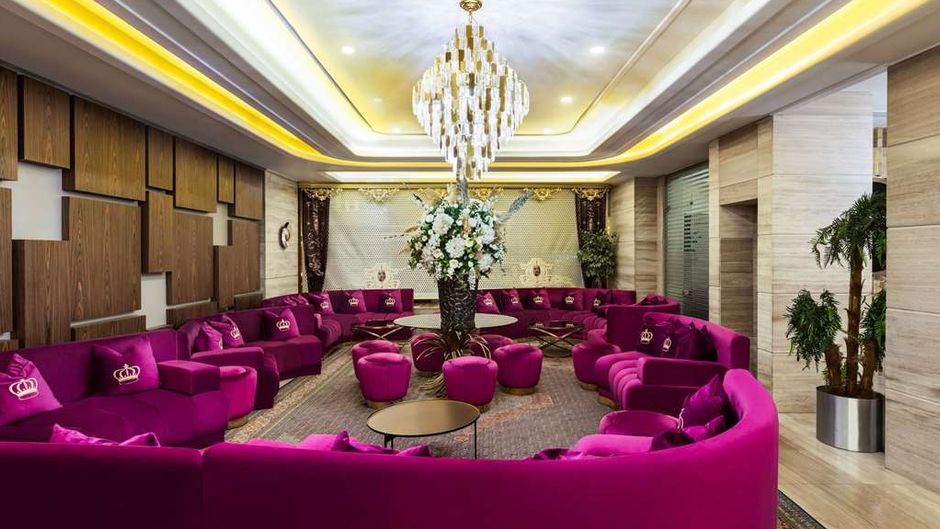 Ramada by Wyndham Istanbul Pera Lobby