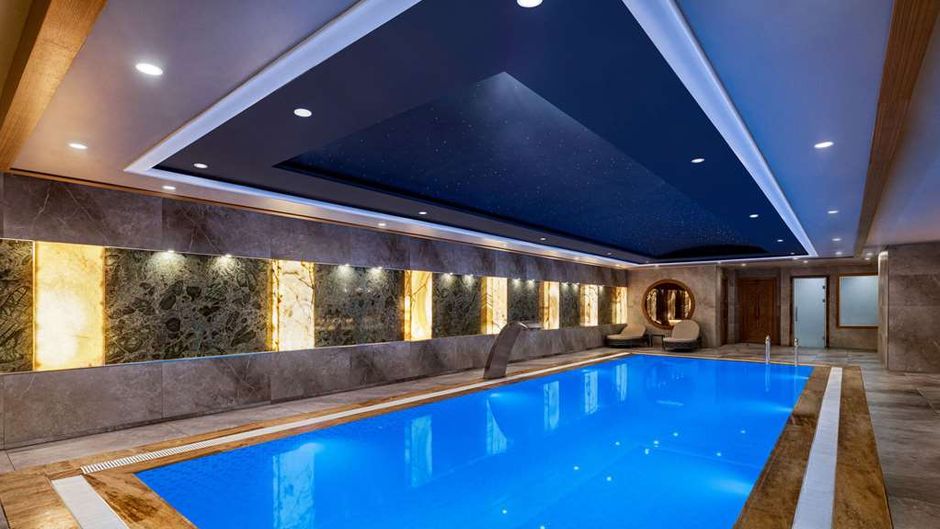 Ramada by Wyndham Istanbul Pera Pool