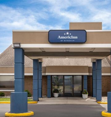 AmericInn by Wyndham Marshfield