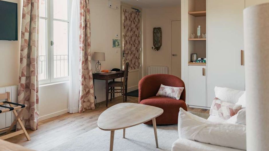 Hostellerie la Cle d'Or Room