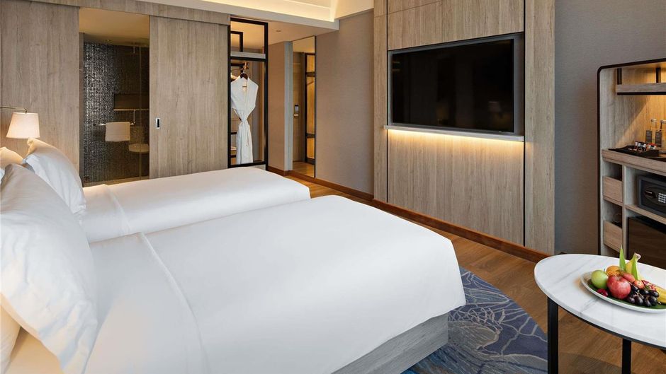 Movenpick Jakarta City Centre Room