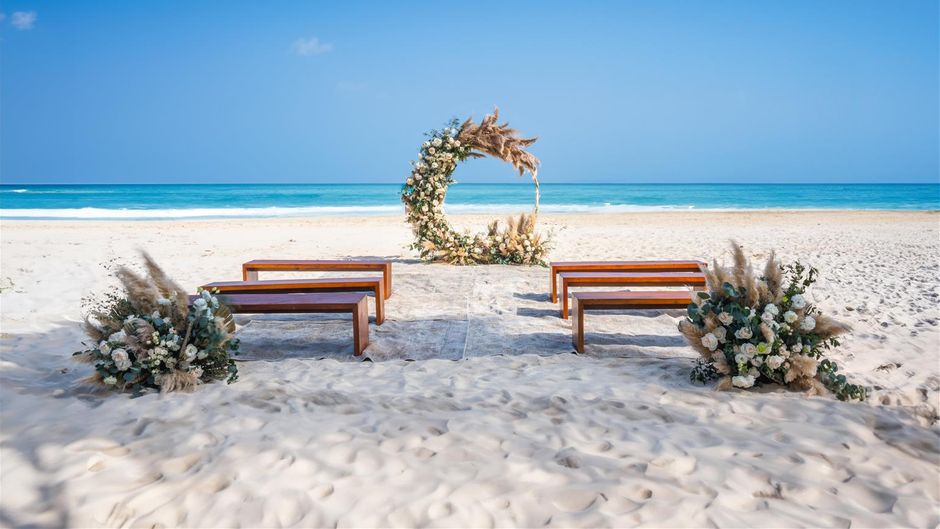 Hilton Cancun Mar Caribe All-Inclusive Resort Beach