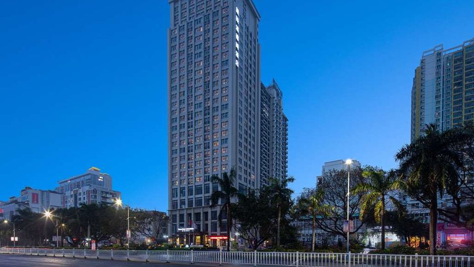 Days Hotel by Wyndham Beihai Haicheng Exterior
