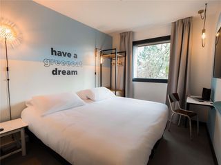 Greet Hotel Brest Aeroport