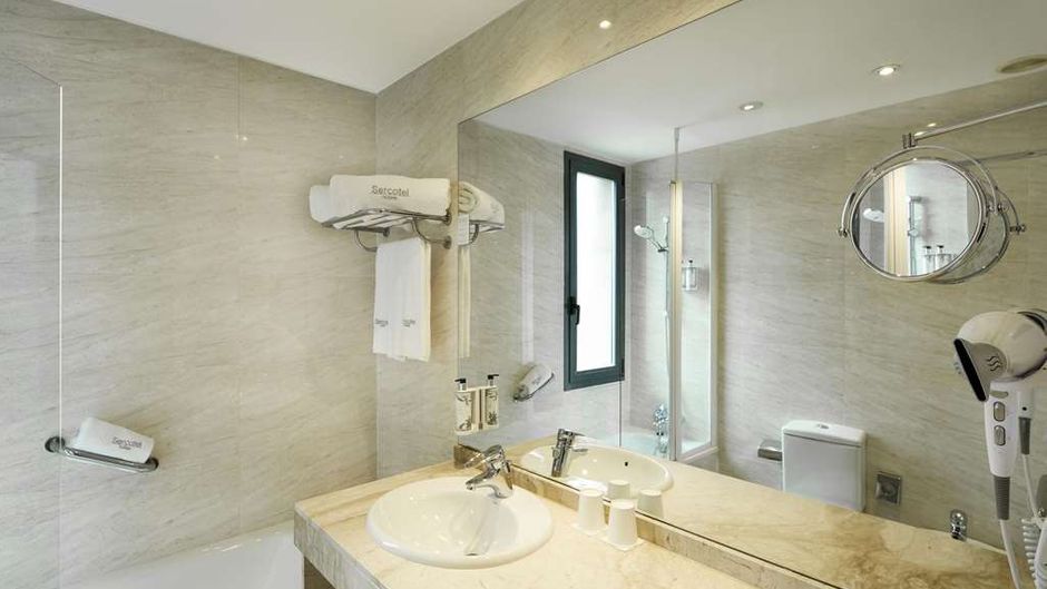 Sercotel Cornella Room