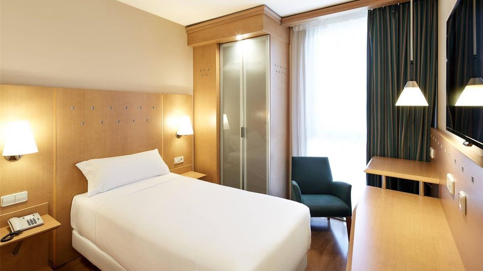 Sercotel Porta Barcelona Room
