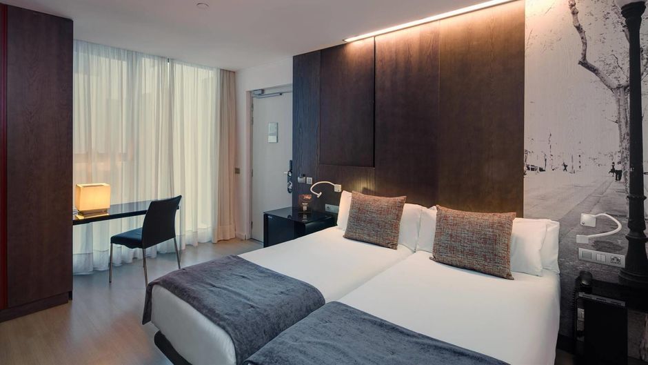 Sercotel Rosellon Room