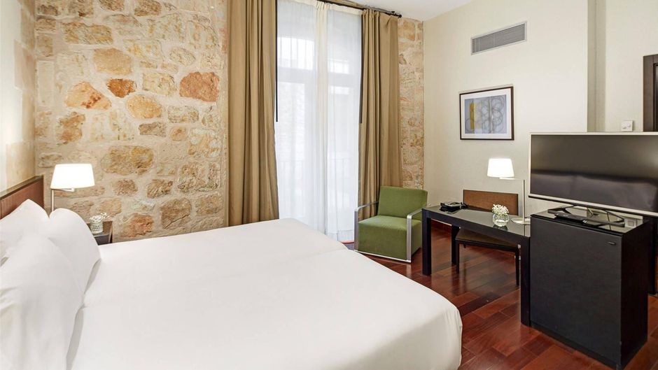 Sercotel Puerta de la Catedral Room