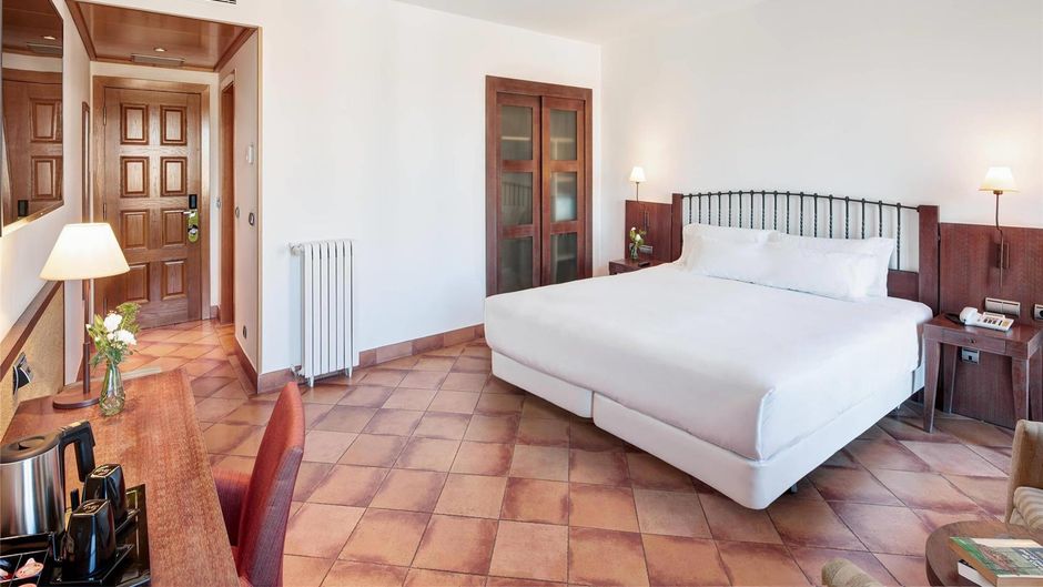 Sercotel Toledo Renacimiento Room