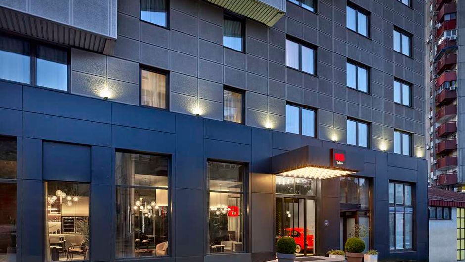 Radisson Red Belgrade Exterior