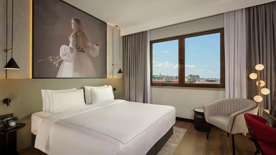 Radisson Red Belgrade Room