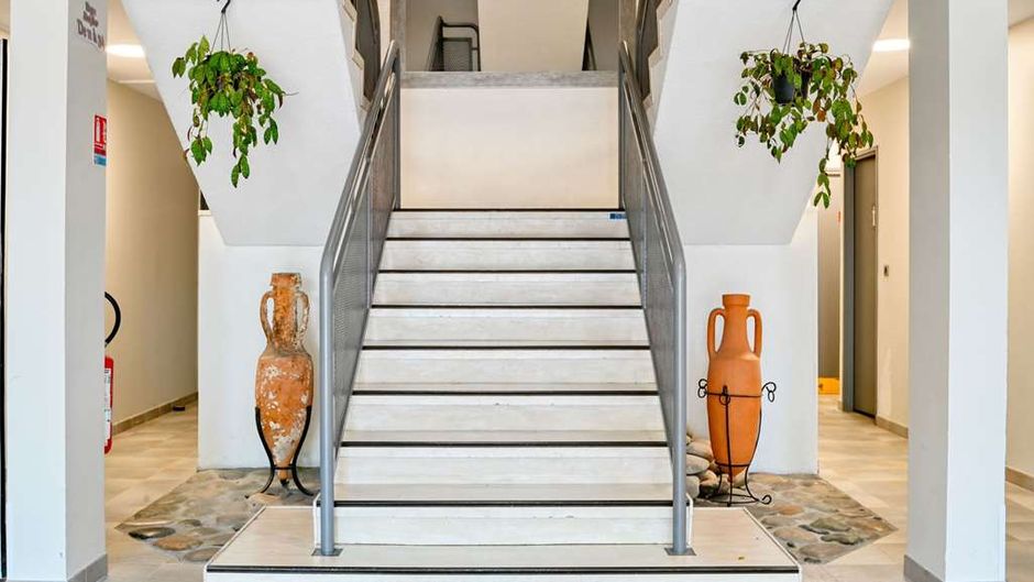 Hotel Balladins Martigues Istre Lobby