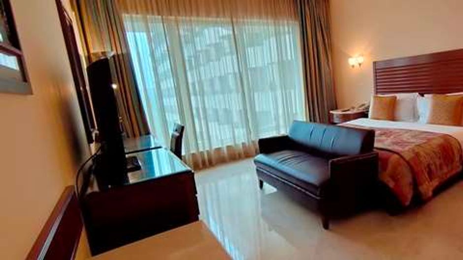 The LaLiT Mumbai Room