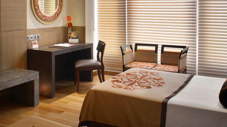 The LaLiT Great Eastern Kolkata Room