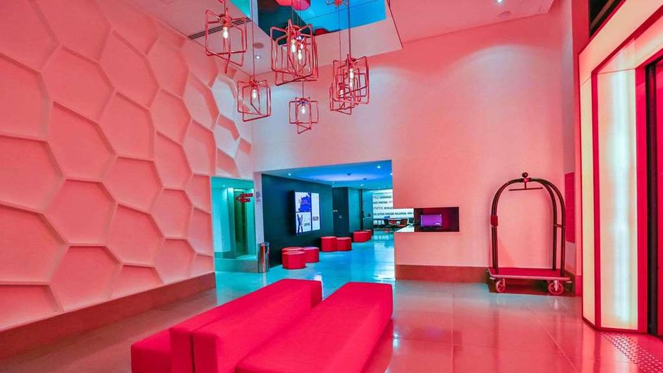 Radisson RED Campinas Lobby