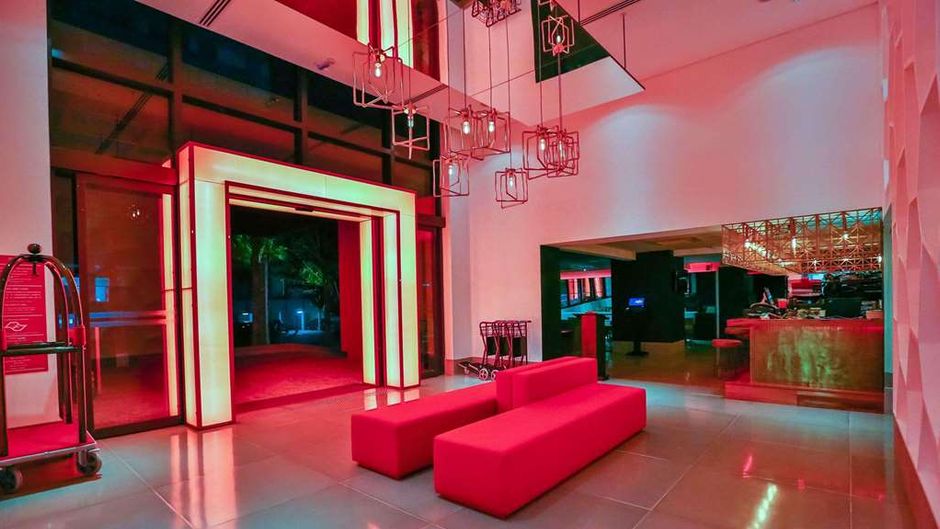 Radisson RED Campinas Lobby