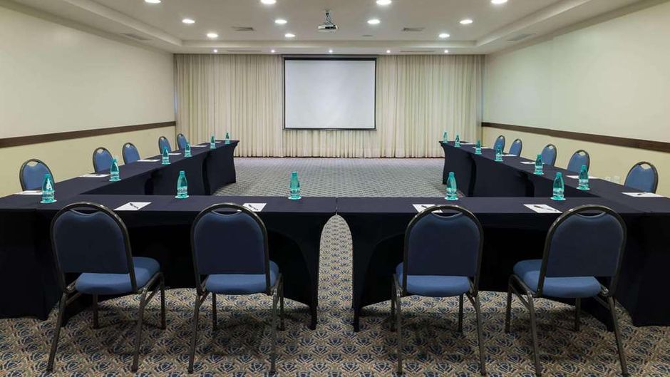 Radisson Hotel Curitiba Meeting