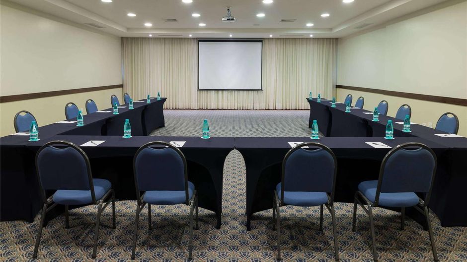 Radisson Hotel Curitiba Meeting