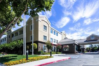 Country Inn & Suites San Jose Airport