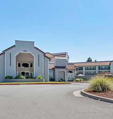 Country Inn & Suites by Radisson Vallejo
