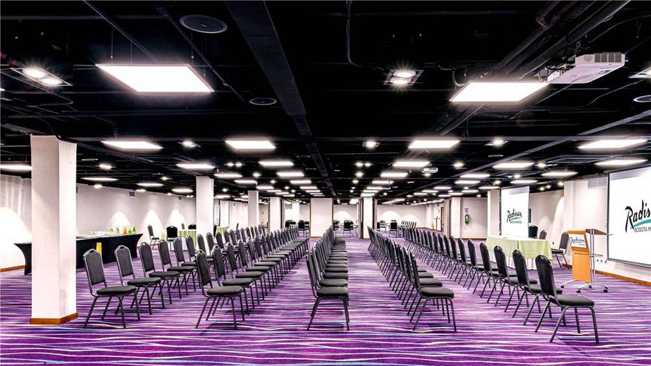 Radisson Bogota Metrotel Meeting