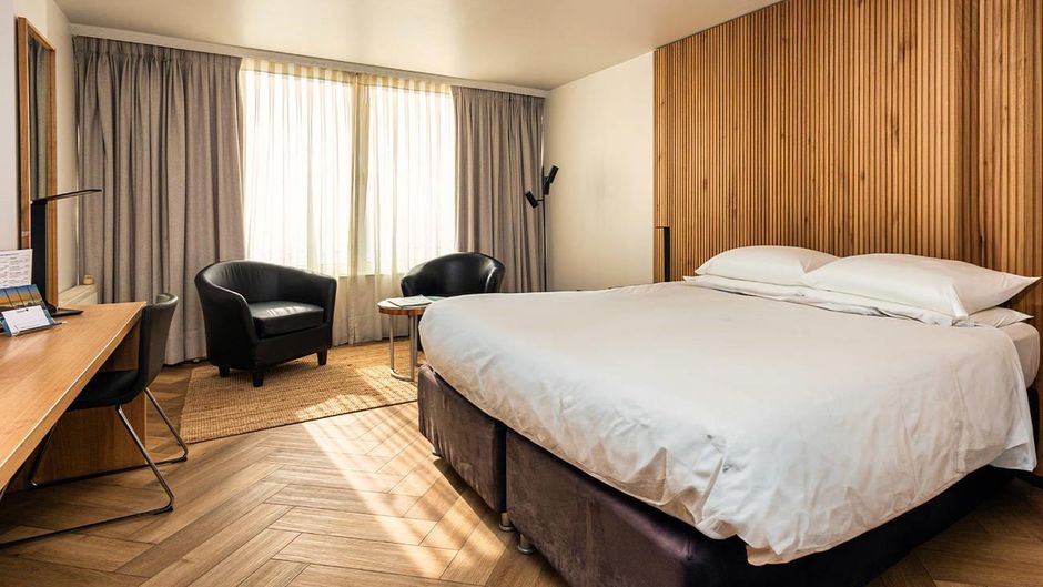 Radisson Blu Acqua Hotel & Spa Concon Room