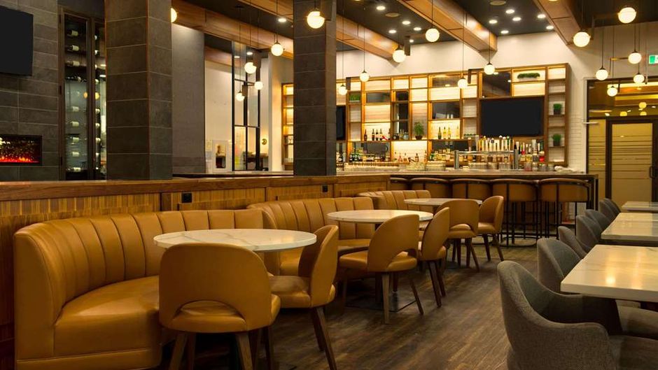 Radisson Hotels & Suites Fort McMurray Restaurant