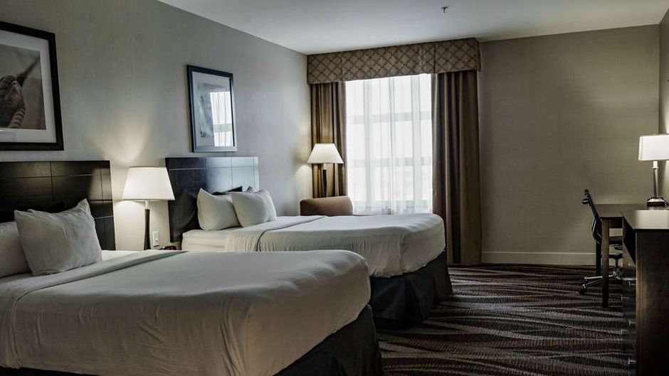 Radisson Hotel Edmonton Airport Room