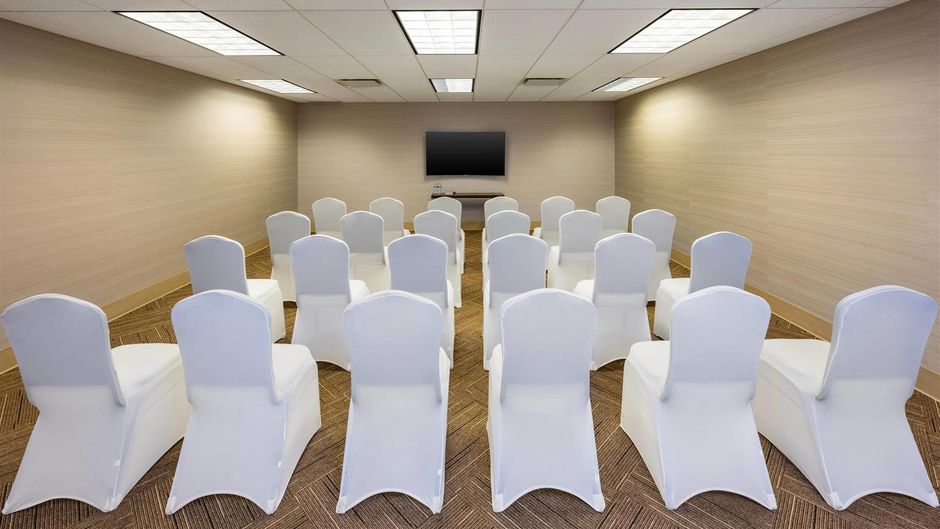 Radisson Hotel Edmonton Airport Meeting