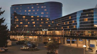 Radisson Hotel Vancouver Airport