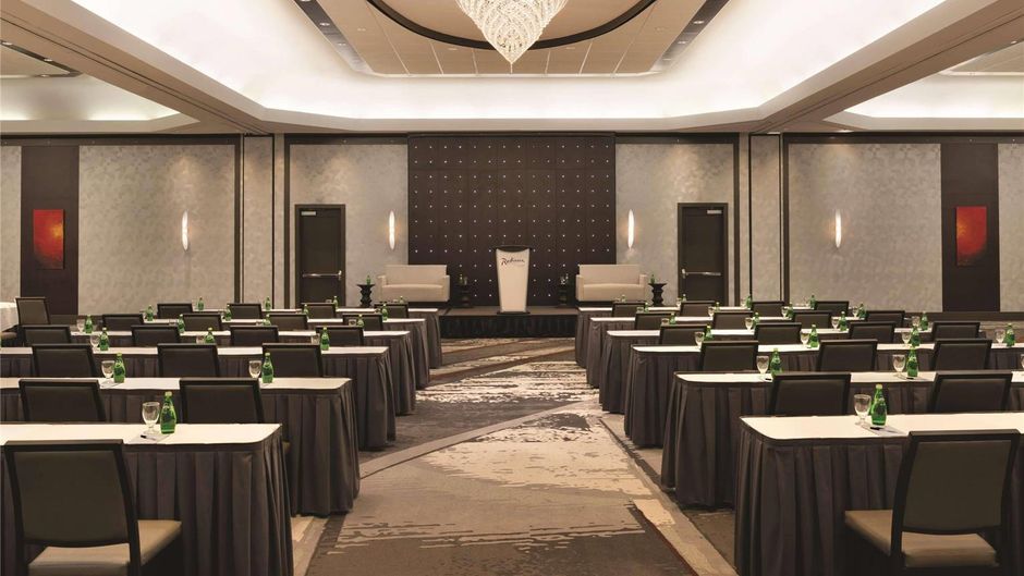 Radisson Hotel Vancouver Airport Meeting