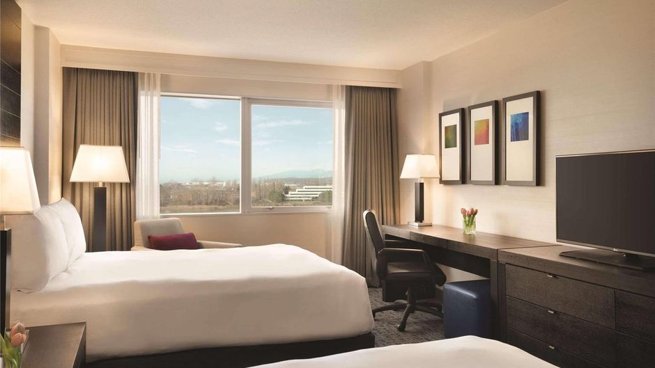 Radisson Hotel Vancouver Airport Room