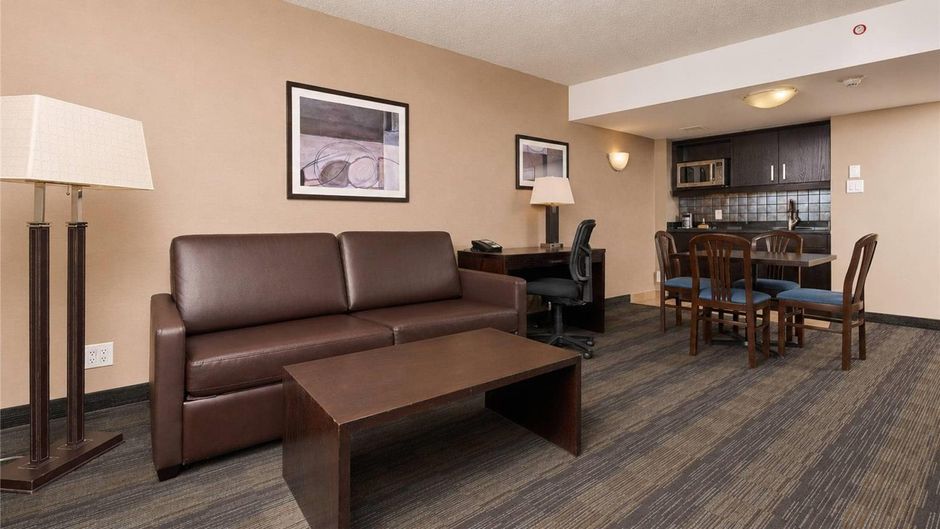 Radisson Hotel Winnipeg Downtown Suite