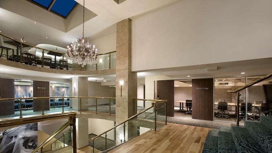 Radisson Blu Toronto Downtown Lobby