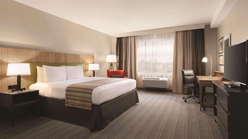 Country Inn & Suites Belleville Room