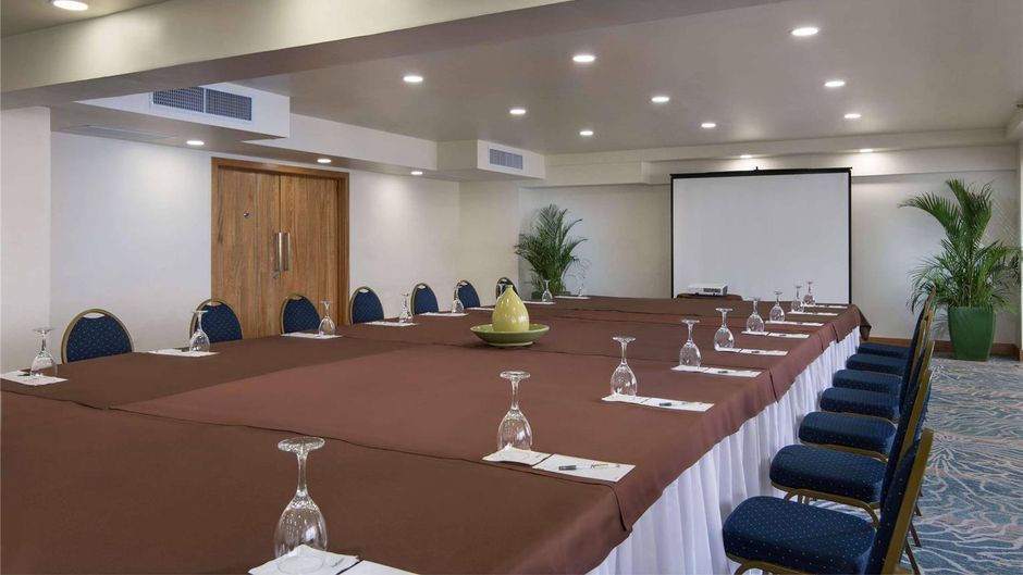 Radisson Hotel Santo Domingo Meeting